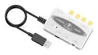 BEHRINGER U-CONTROL UCA202